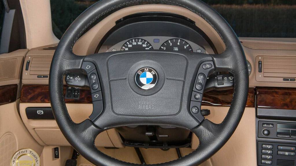 BMW 740i 1998 (2) BMW 740i 1998 (2)
