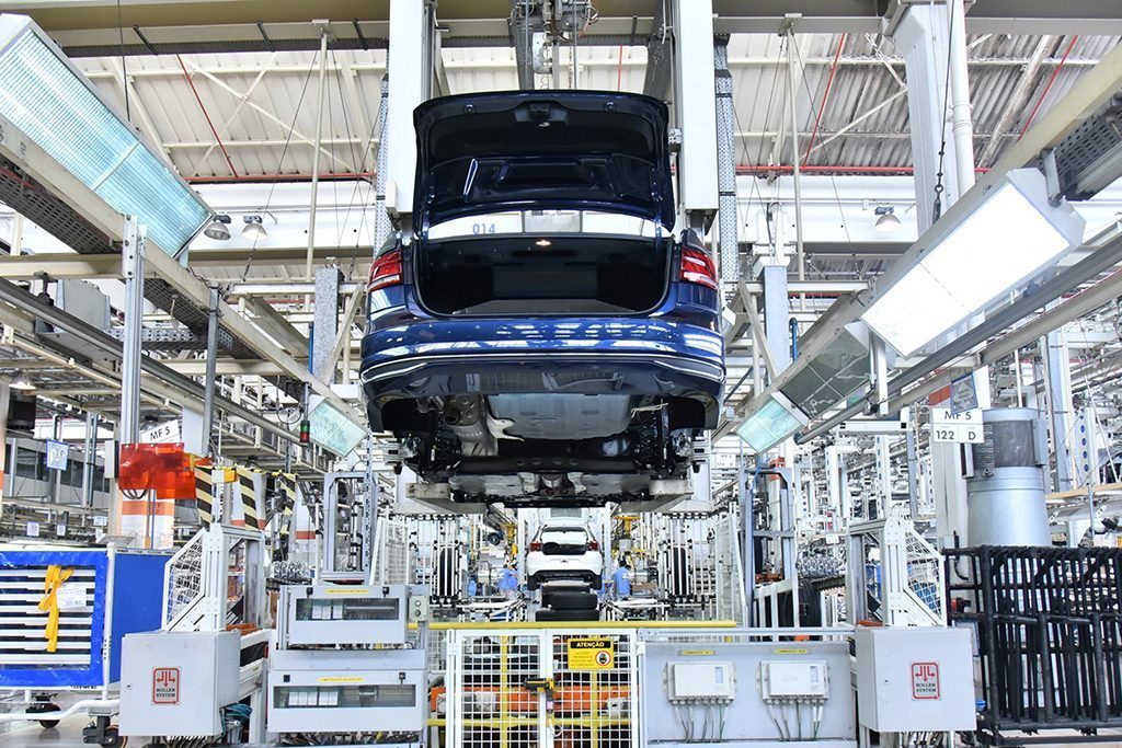 Produ&ccedil;&atilde;o da VW em todo o pa&iacute;s ser&aacute; paralisada pela Covid-19