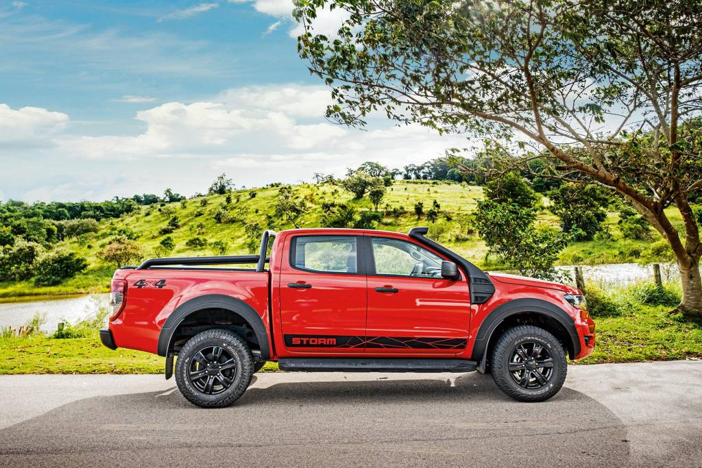 Ford Ranger Storm (3) Ford Ranger Storm (3)