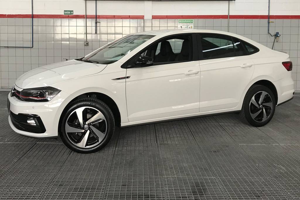VW Polo e Virtus GTS chegam aos 200 cv com preparação da Oettinger