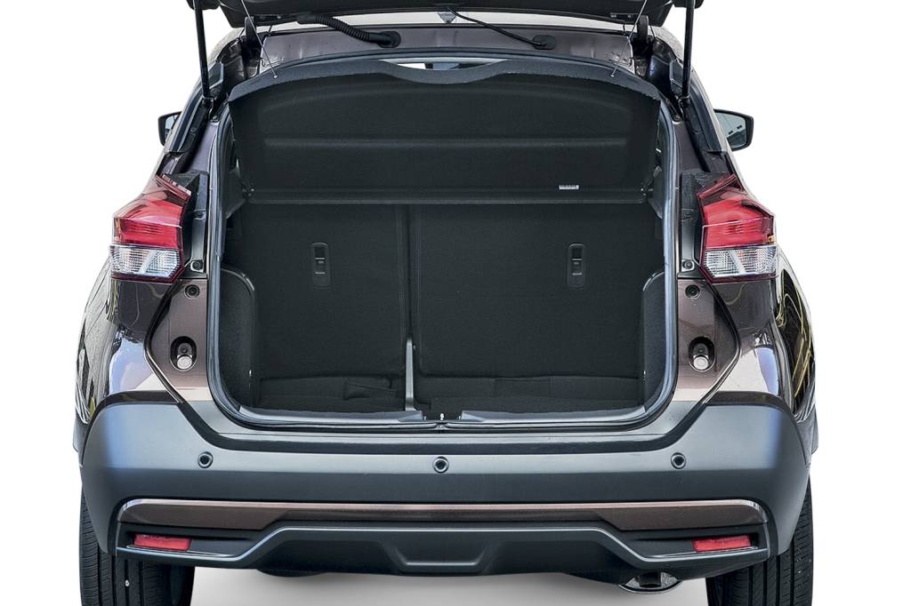 Nissan Kicks SL (1) Nissan Kicks SL (1)