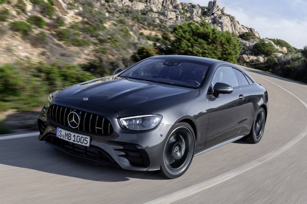 Novos Mercedes Classe E cupê e conversível têm até “modo spa”