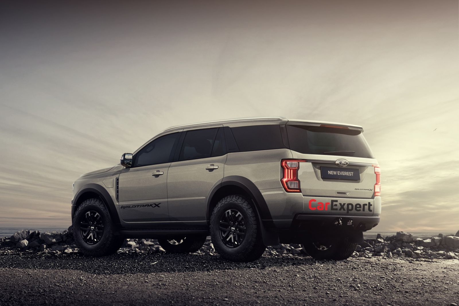 2022-Ford-Everest-Rear