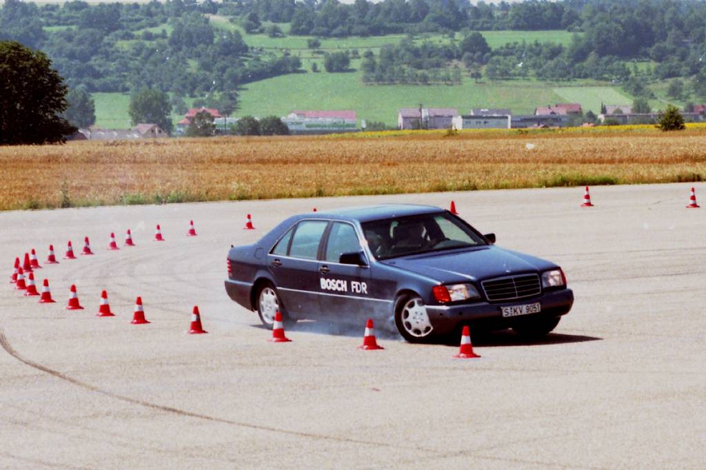 ESP completa 25 anos e logo estará em todos os carros brasileiros