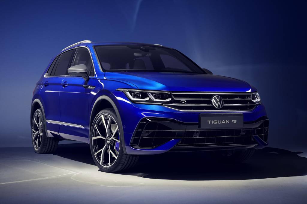 VW Tiguan ganha cara de Golf e 320 cv, mas é menos conectado que o Nivus