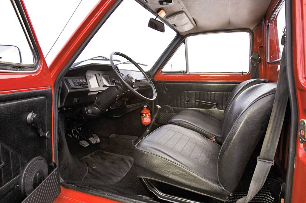 Grandes Carros Banco do 147 Pick-Up, modelo 1980 da Fiat, do mecânico paulista Marco Antônio Parma, testado pela revista Quatro Rodas.