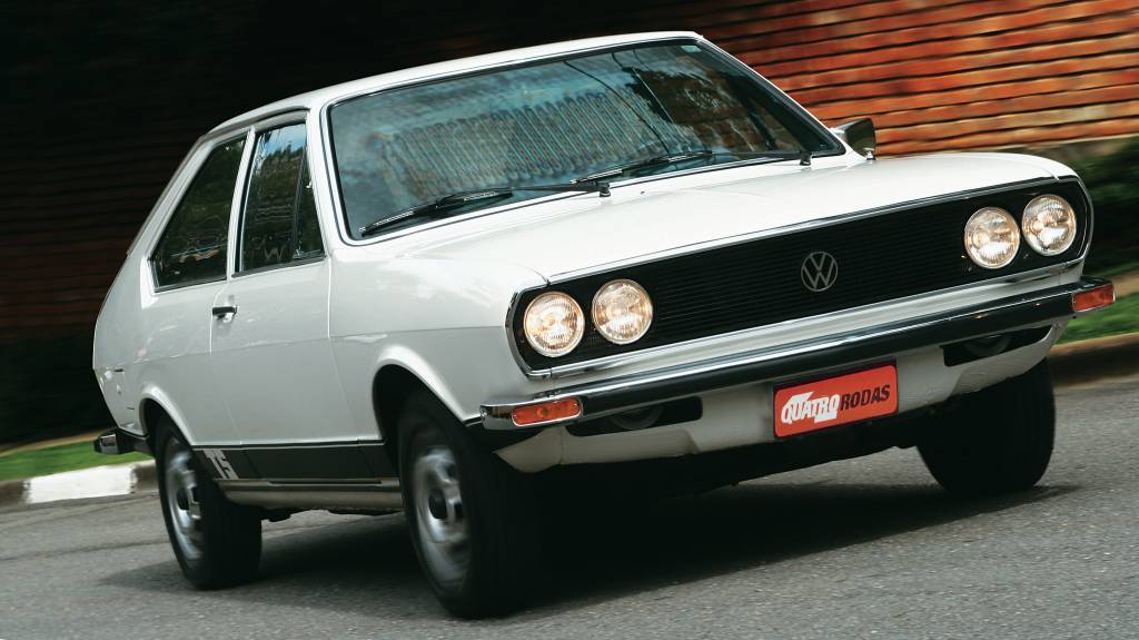 Passat TS Passat TS, modelo 1978 da Volkswagen, testado pela revista Quatro Rodas.