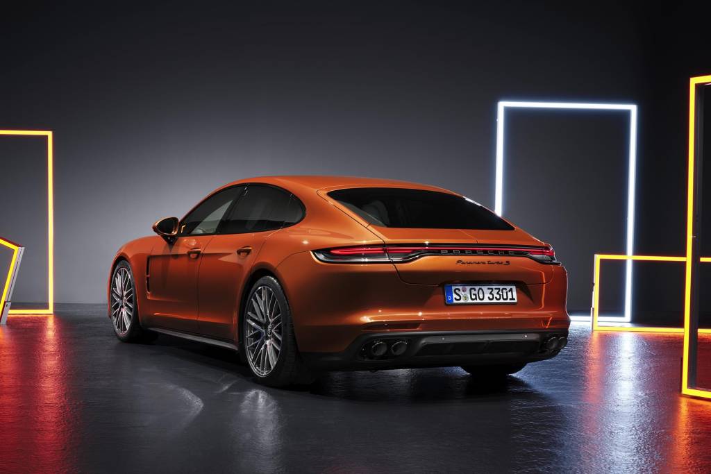 Porsche Panamera 2021 (3) Porsche Panamera 2021 (3)