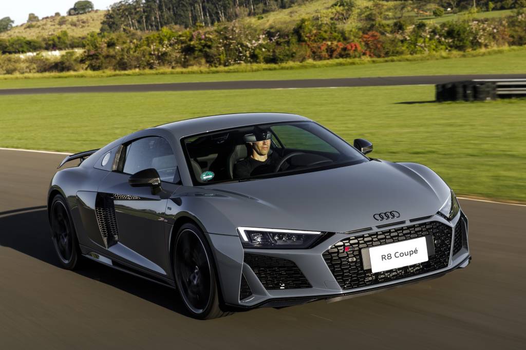 Novos Audi RS chegam ao Brasil com show de potência e desempenho