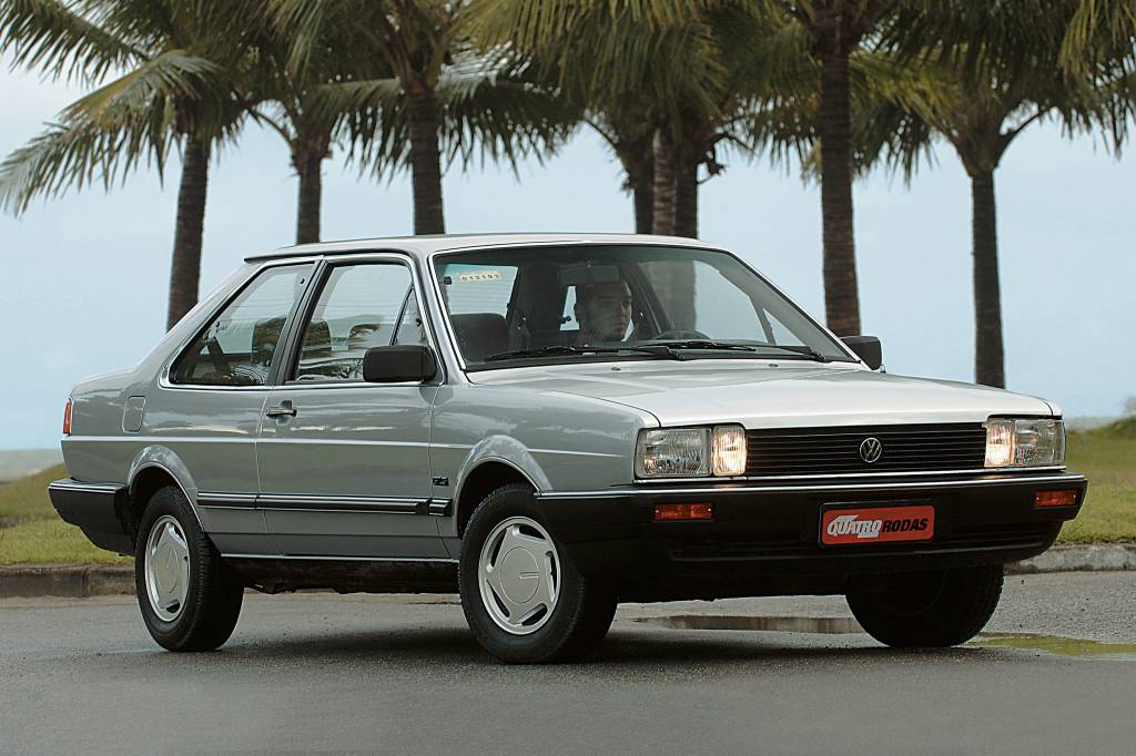 Volkswagen Santana nasceu luxuoso, mas acabou simples e pelado
