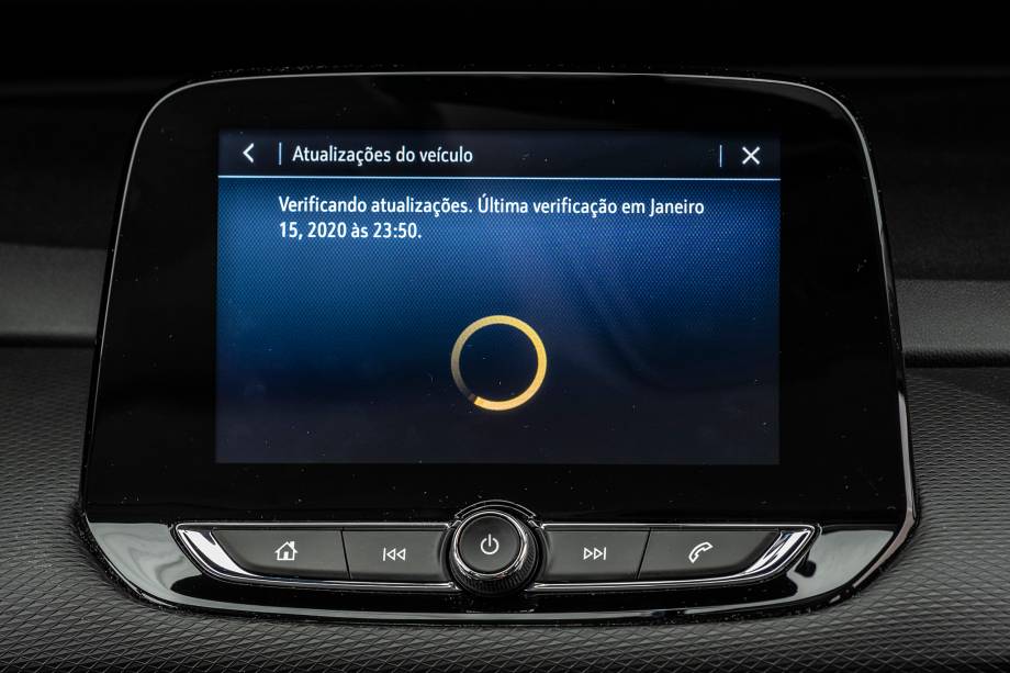 Central multimídia pode ser atualizada por sua própria internet e isso é gratuito Central multimídia pode ser atualizada por sua própria internet e isso é gratuito