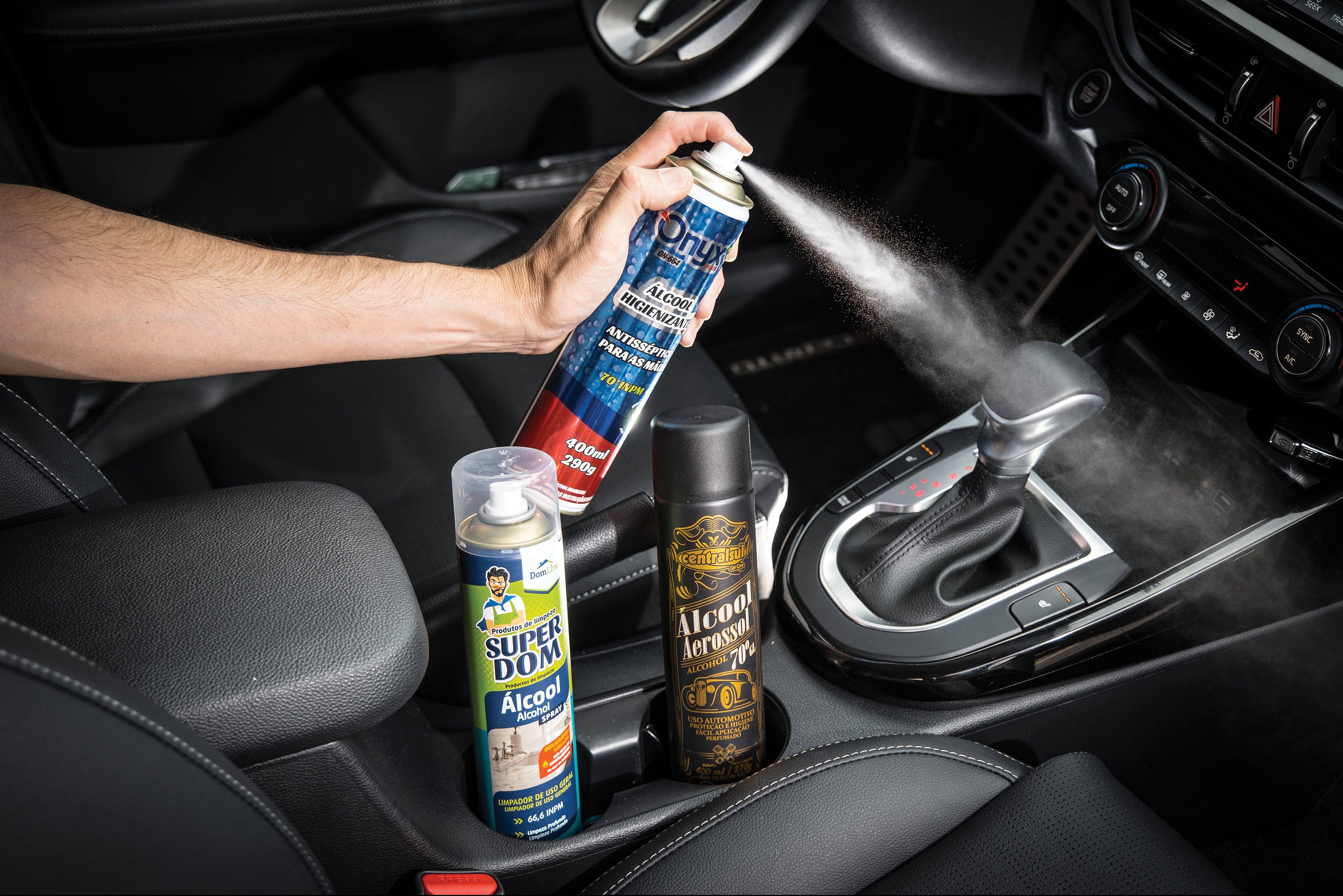 Teste do especialista: álcool aerossol é útil, mas uso no carro é restrito