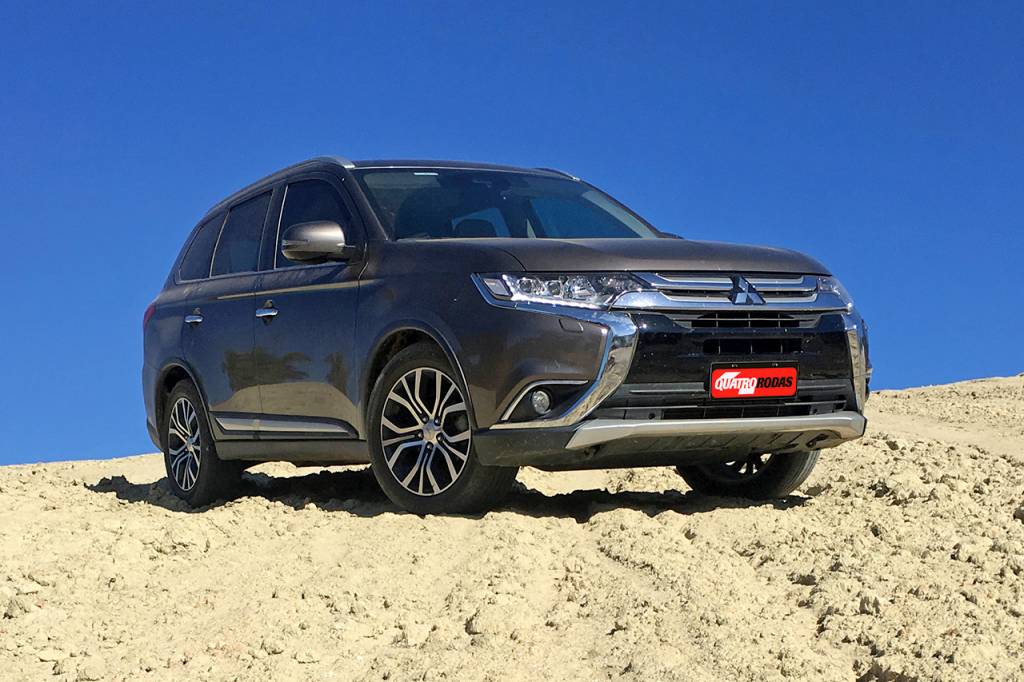 Longa Duração: aos 45.000 km, Outlander dá sinais de cansaço na suspensão