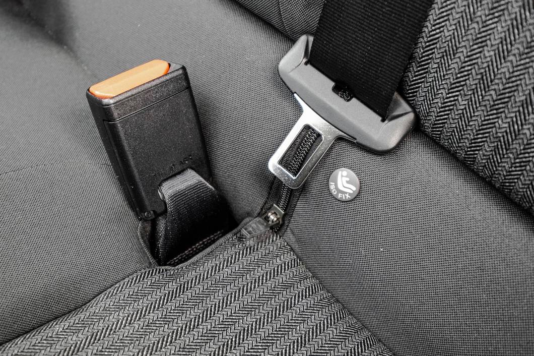 Isofix é equipamento padrão Isofix é equipamento padrão