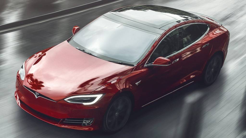 Tesla-Model-S-Plaid-1a