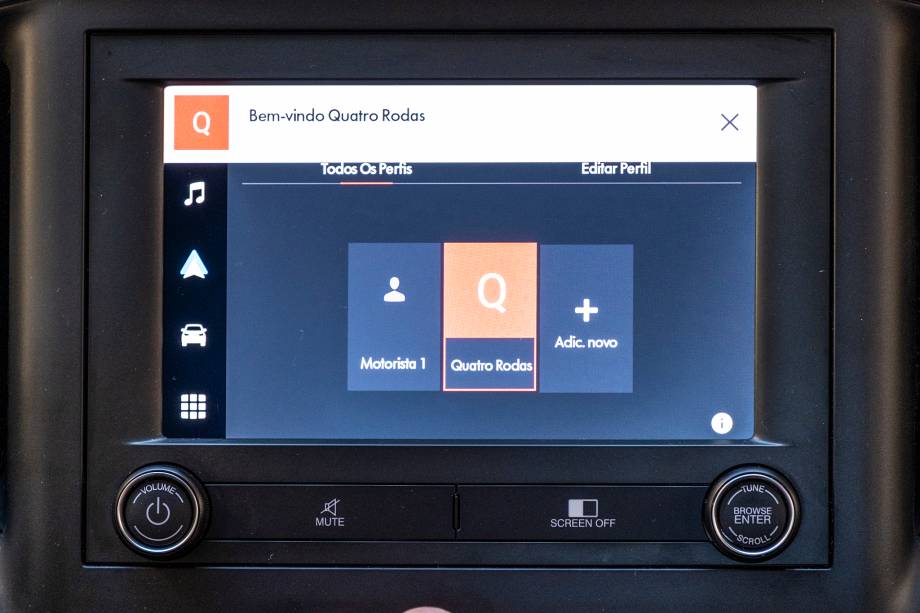 É possível criar perfis de usuário e personalizar o avatar com imagens armazenadas em pendrive É possível criar perfis de usuário e personalizar o avatar com imagens armazenadas em pendrive