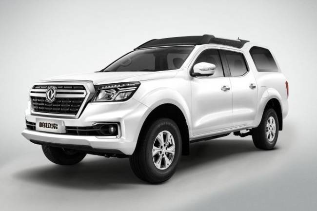 Nissan Palaso (5) Nissan Palaso (5)