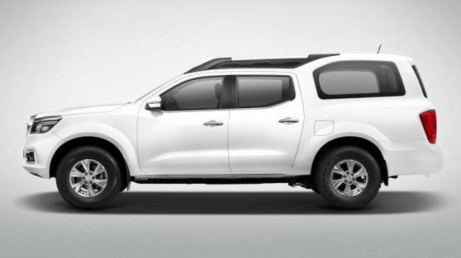 Nissan Palaso (6) Nissan Palaso (6)