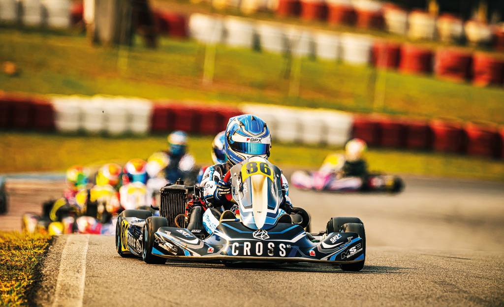 João Vergara: a rotina do jovem piloto de kart que sonha com a Fórmula 1