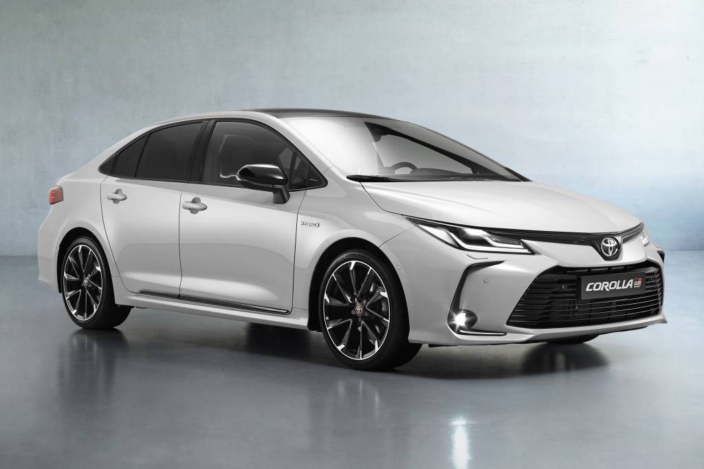 toyota_corolla_gr_sport (4) toyota_corolla_gr_sport (4)