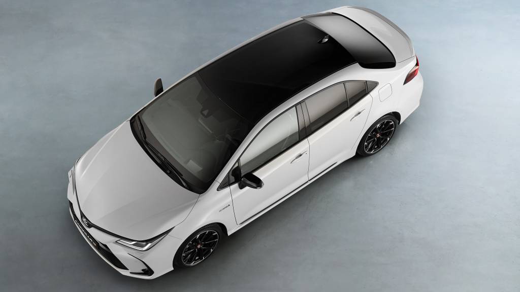 toyota_corolla_gr_sport (8) toyota_corolla_gr_sport (8)