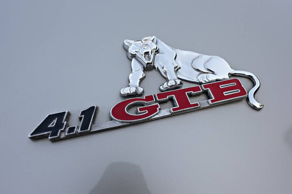 PUMA GTB Clássicos Ed. 741 detalhe emblema PUMA GTB Clássicos Ed. 741 detalhe emblema