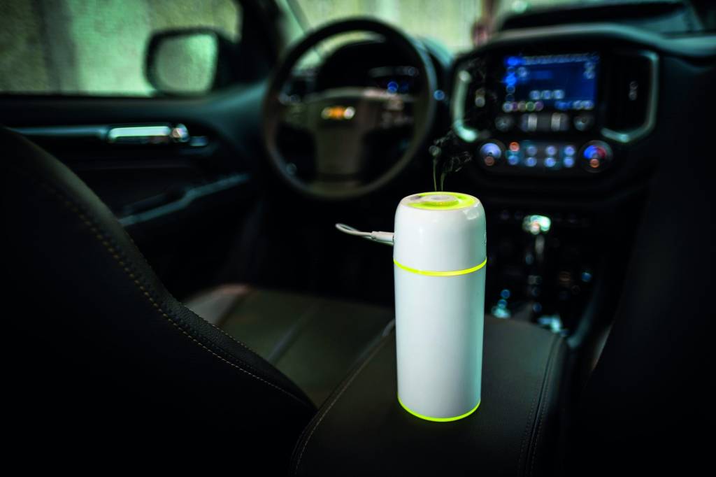 Umidificador para o interior do carro Q9 USB realmente funciona?