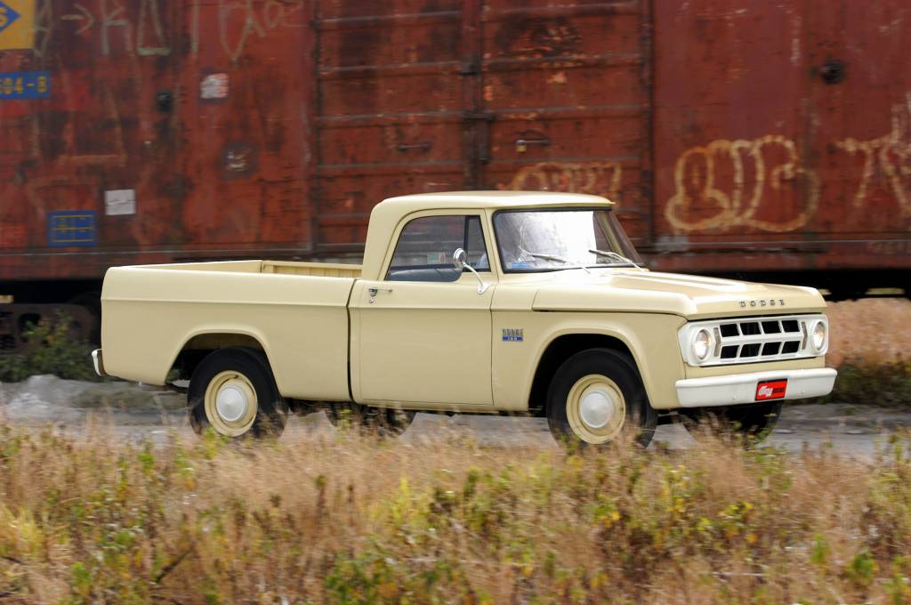 Picape Dodge D 100, ano 1970 da Chrysler, pertencente ao proprietario Fábio Stei_6