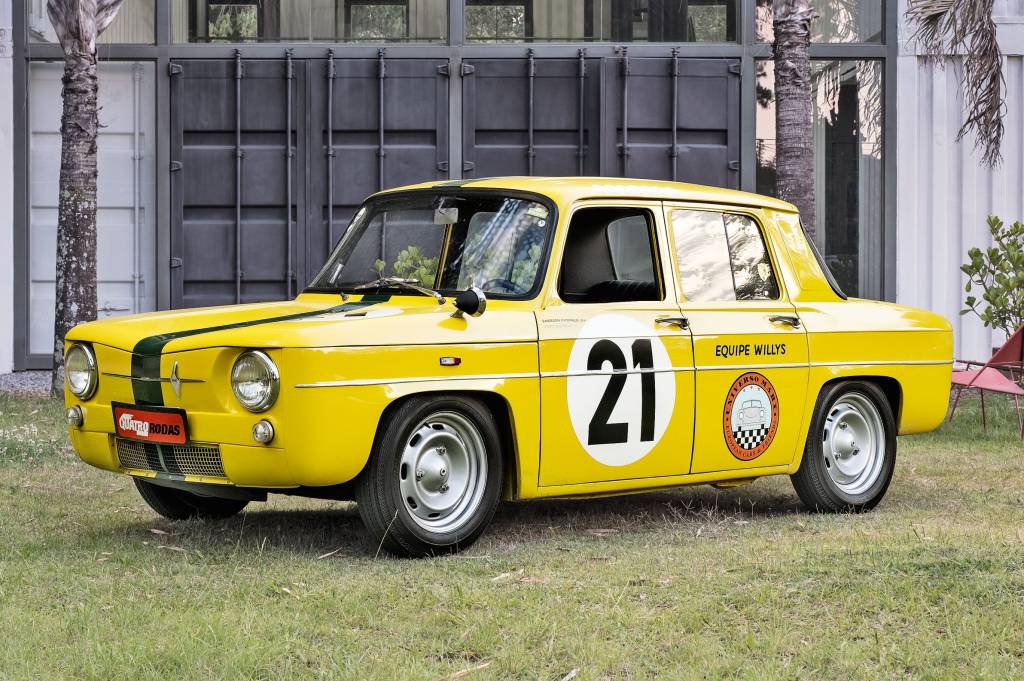 Renault R8 (5) Este R8 deu a Emerson Fittipaldi sua primeira vitória