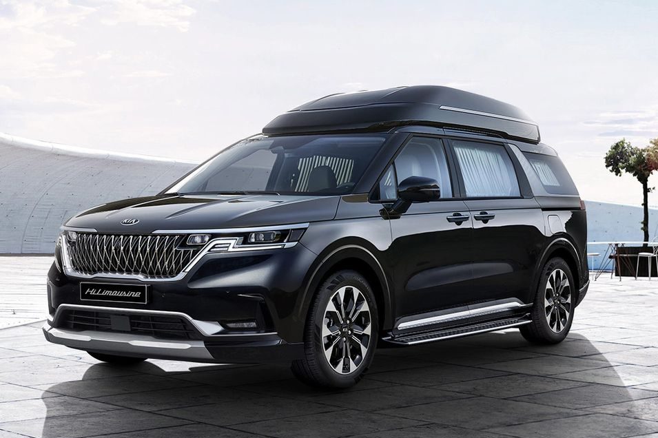 Kia Carnival ganha versão que transforma minivan em verdadeira limusine