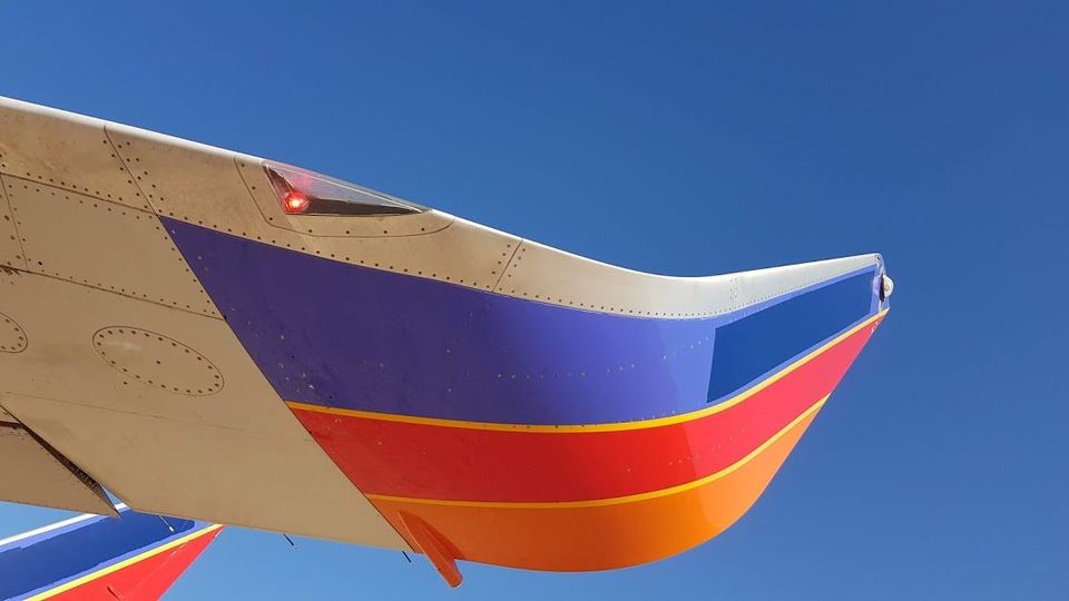 Boeing 737-300 da Southwest Airlines à venda Luzes funcionam e há winglets nas asas, ajudando a reduzir o consumo
