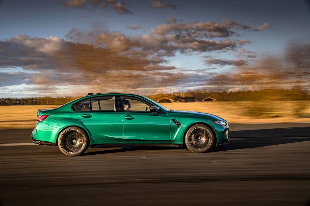 BMW+M3+green++020 M3 Sedan lateral