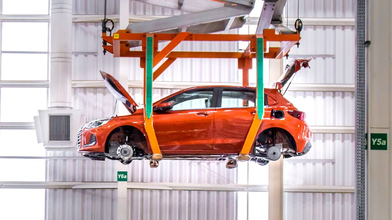 Chevrolet Onix na Linha de montagem da fábrica de Gravataí/RS