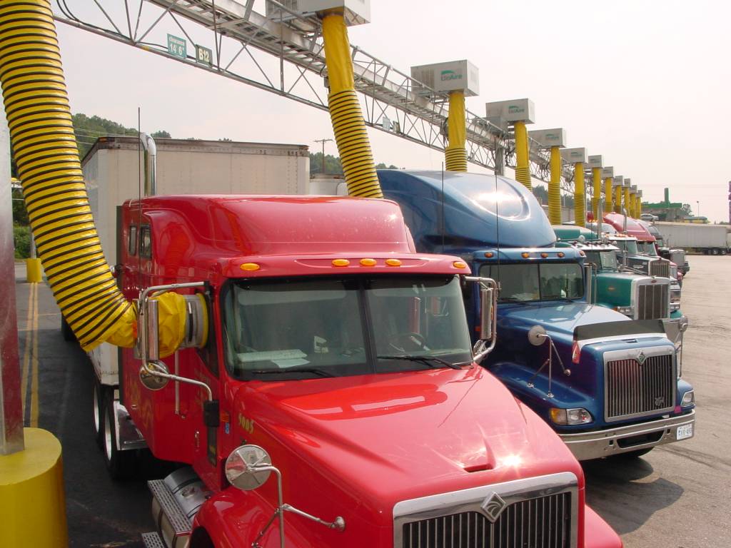 Caminhoneiros americanos não desligam o motor pra dormir (por enquanto!)