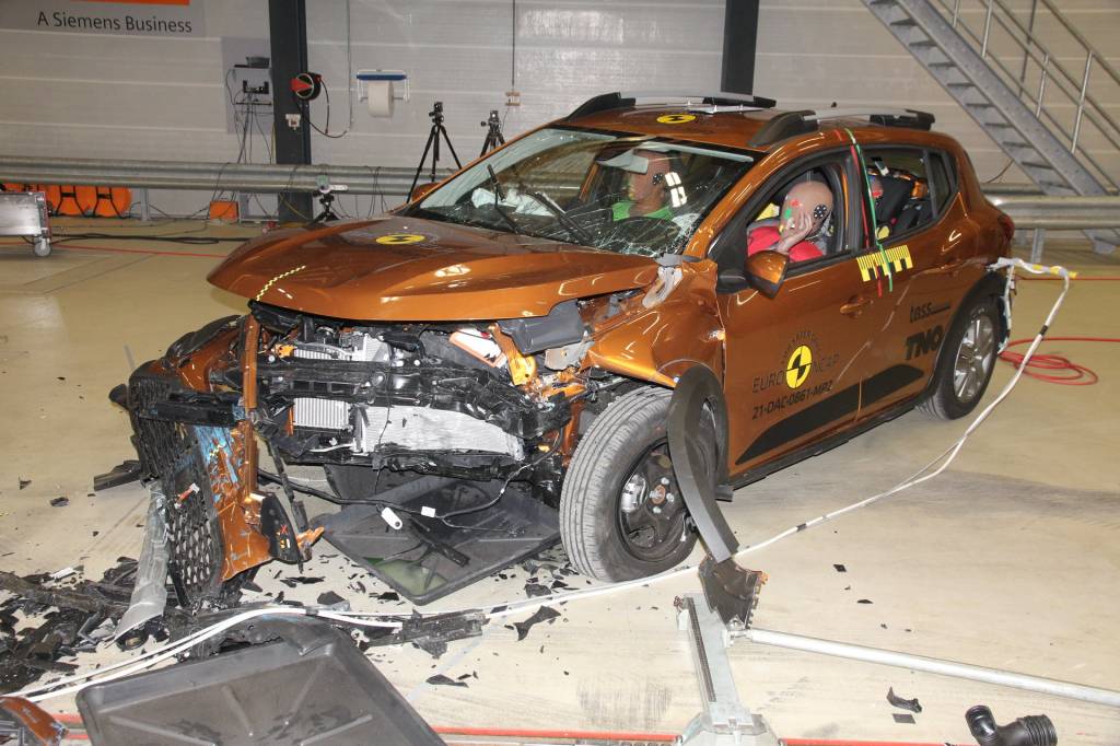 2021-dacia-sandero-stepway-euro-ncap-7 sandero