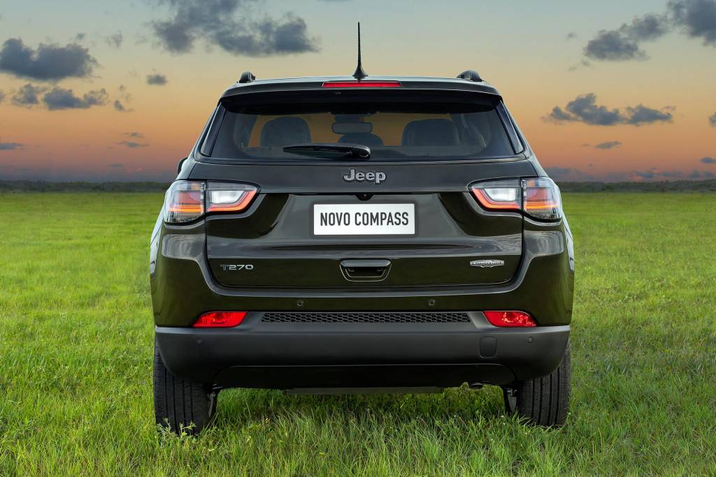 Jeep Compass 2022 80 anos (11) Jeep Compass 2022 80 anos (10)