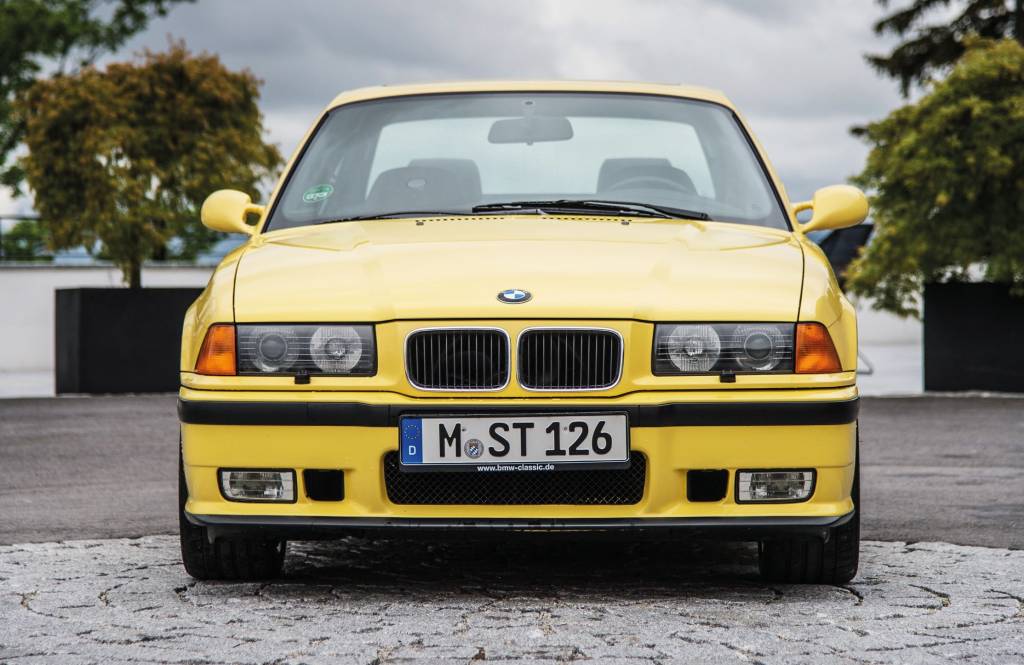 P90233284_highRes_the-bmw-m3-coup-e36- BMW M3 E36