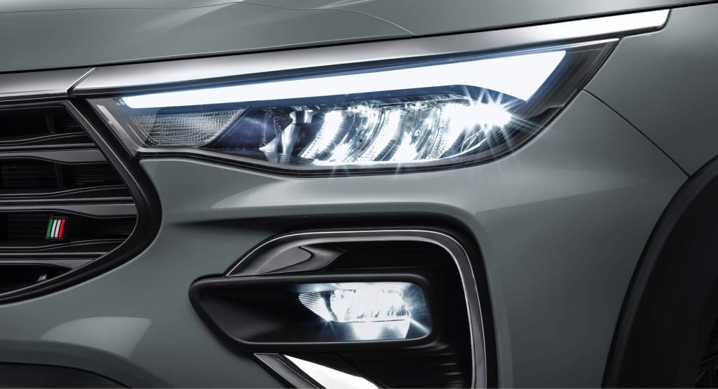 Vídeo: posso instalar lâmpadas de led nos faróis do meu carro?