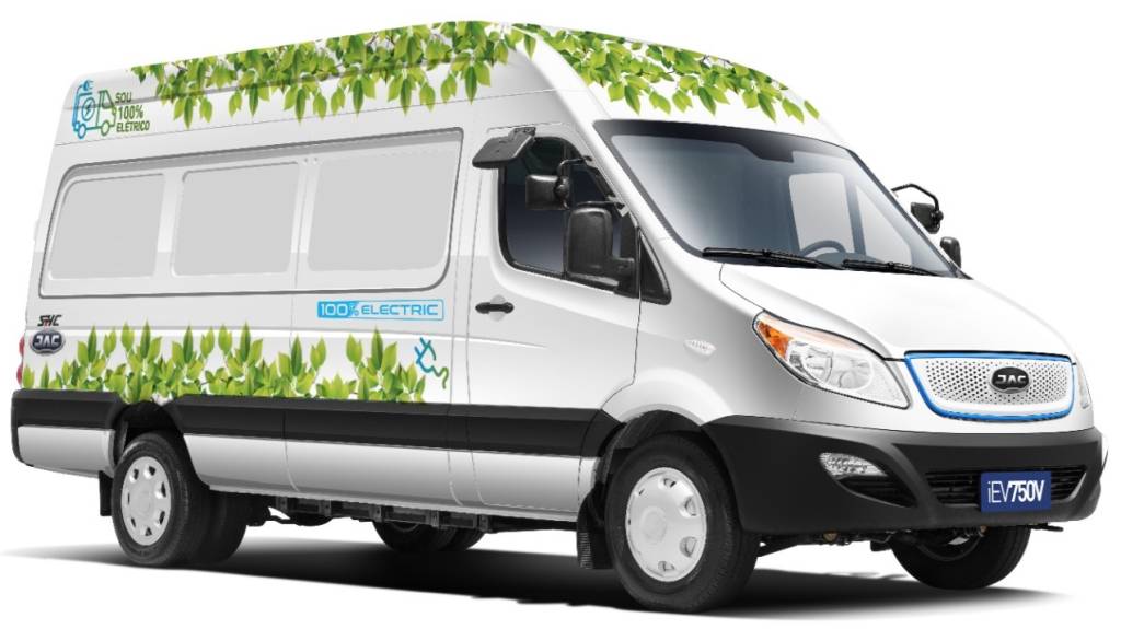 Irmã da Sprinter? JAC anuncia van de grande porte 100% elétrica