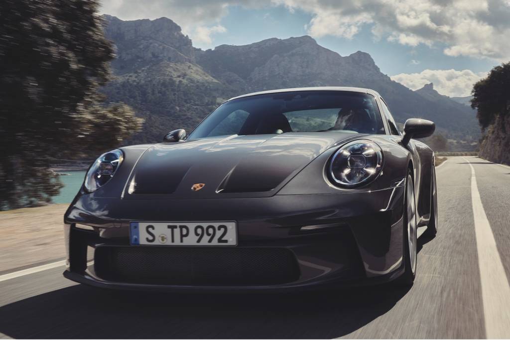 Porsche 911 GT3 Touring com câmbio manual está proibido na Califórnia