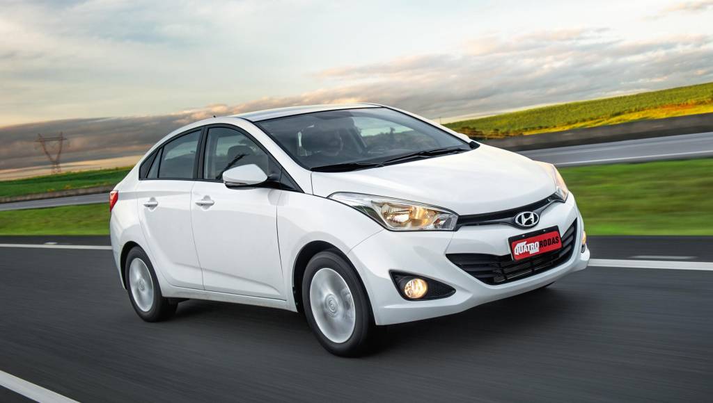 Hyundai HB20S usado é sedã confortável e robusto a partir de R$ 35.000