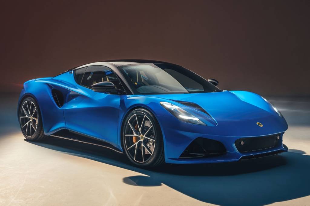 Último Lotus a gasolina, Emira tem motores Mercedes-AMG e Toyota