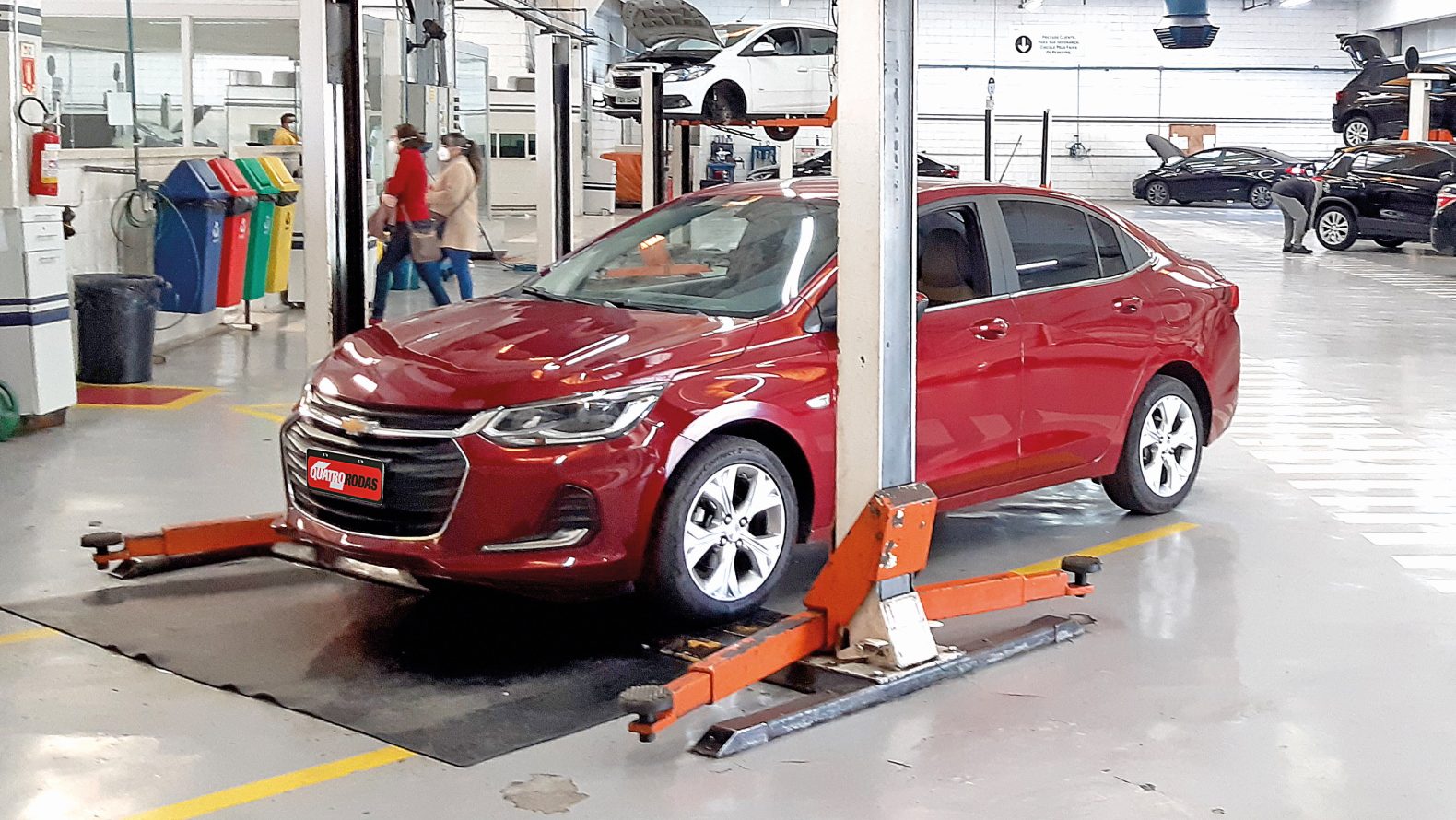 Onix Plus recebe peça paralela a preço de original na revisão de 60.000 km