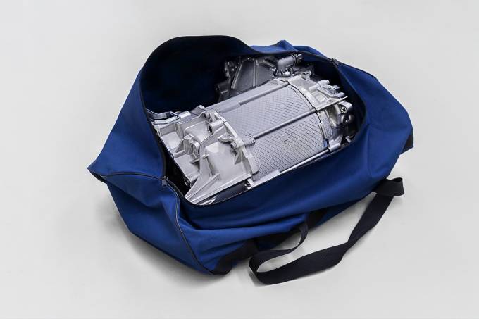 More than 200 horses in a sports bag – the electric drive in t