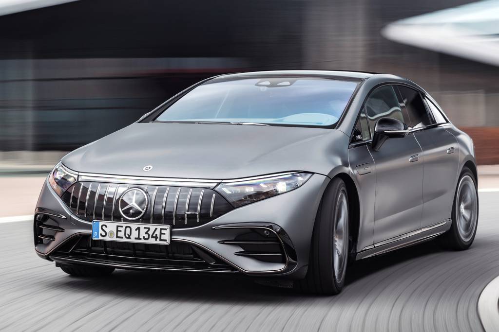 Primeiro Mercedes-AMG elétrico é sedã mais potente que Porsche 911 GT2