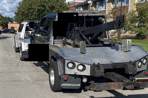 Rachas e acrobacias com reboque se tornam práticas recorrentes no Canadá