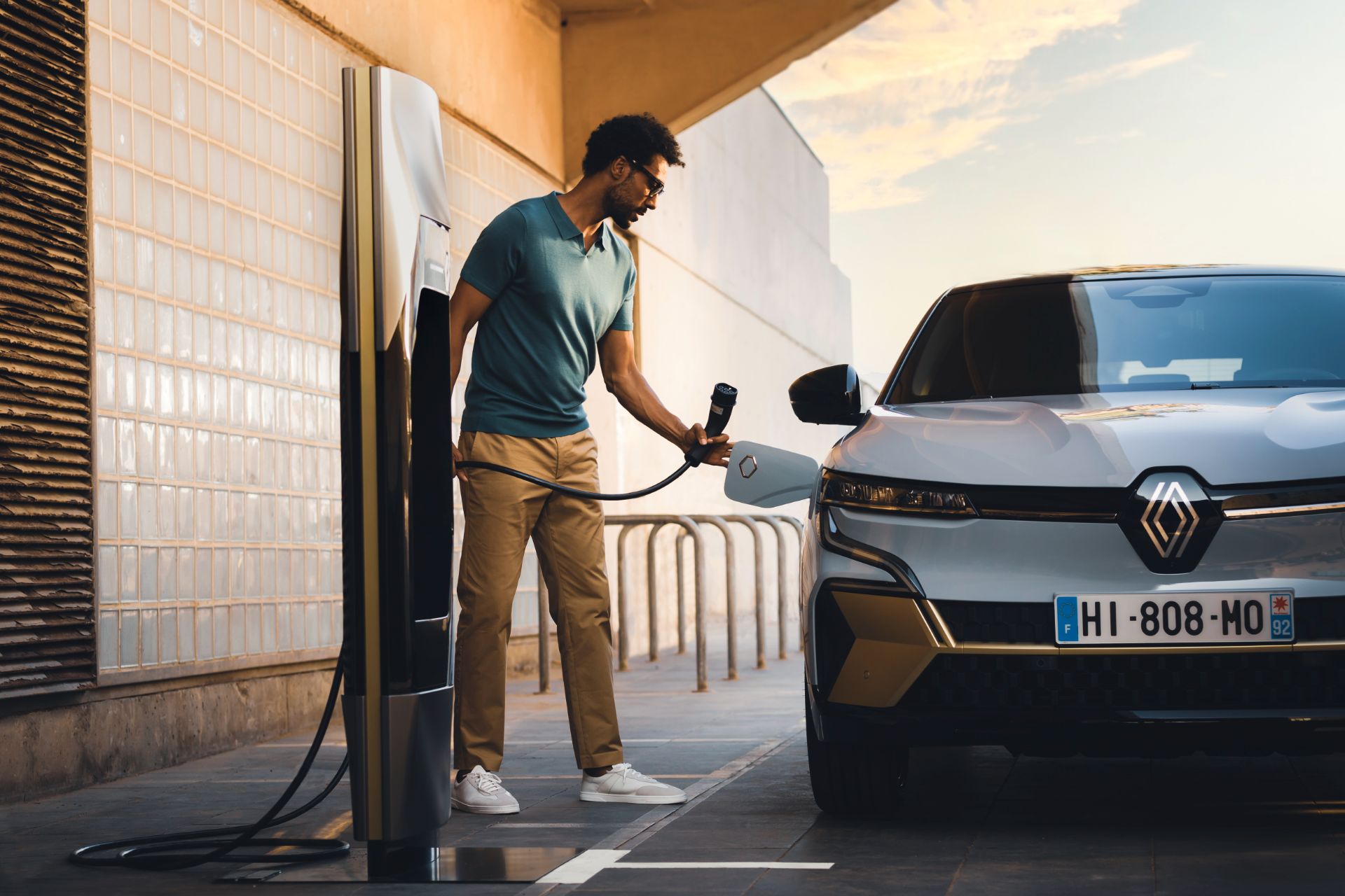 Renault-M&eacute;gane-E-Tech-63