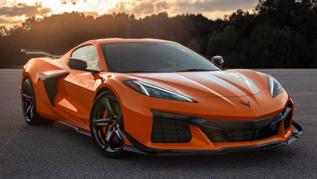 Corvette Z06 tem V8 aspirado mais potente já feito e pode vir ao Brasil