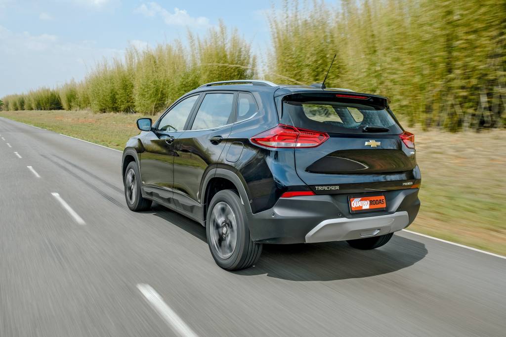 Chevrolet Onix e Tracker 2023 perdem ar-condicionado digital