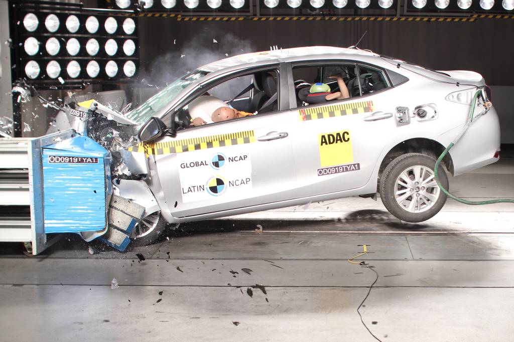 Toyota Yaris recebe uma estrela no Latin NCap por baixa proteção lateral